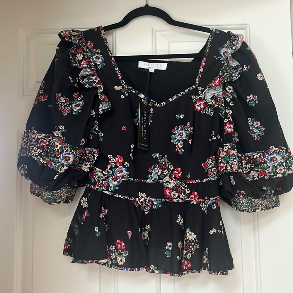 Hunter Bell top
